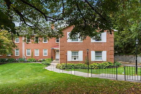 2615 Charing Road Columbus,  OH 43221