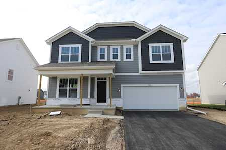 145 Silver Pine Lane Lewis Center,  OH 43035